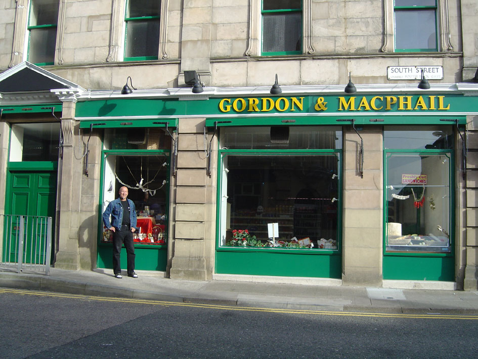 Gordon & macphails butik i Elgin